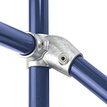 Right hand level to Sloping Down Side Outlet Tee (30° to 45°)